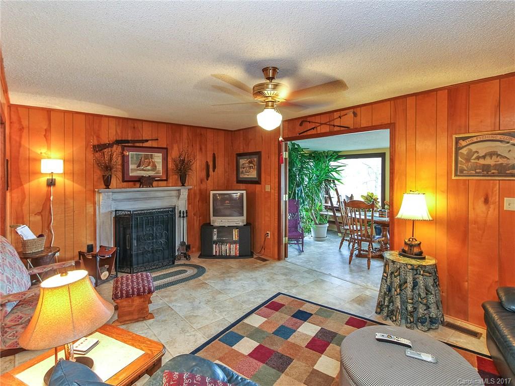 1061 Jackson Road Fort Lawn, SC 29714 - Photo 14 of 24 Gallery Image 14