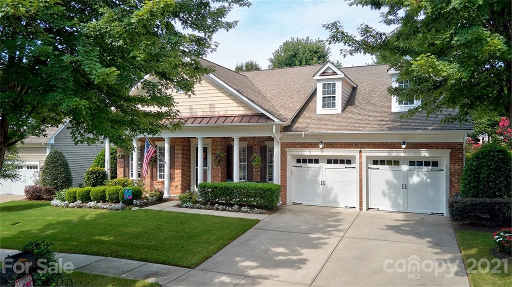 355 Miners Cove Way Fort Mill, SC 29708 - Photo 1 of 37 Gallery Image 1