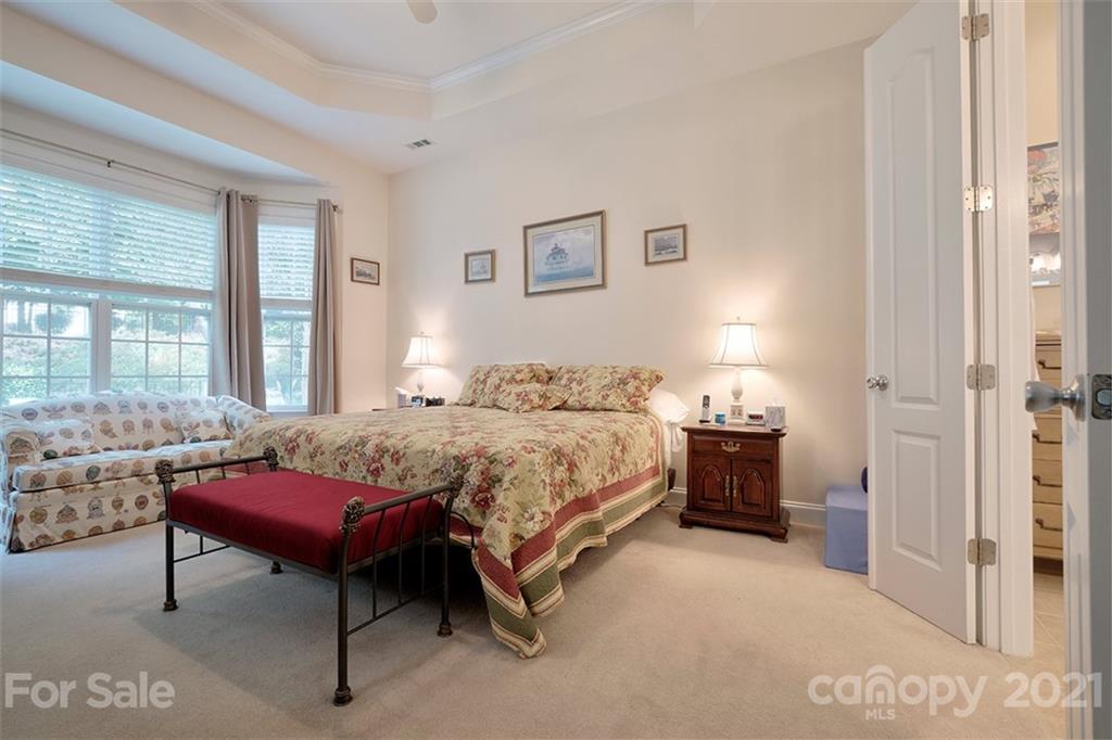 355 Miners Cove Way Fort Mill, SC 29708 - Photo 17 of 37 Gallery Image 17