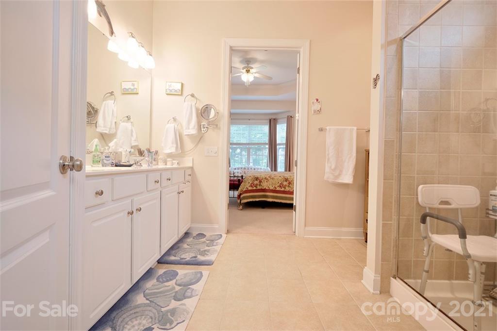 355 Miners Cove Way Fort Mill, SC 29708 - Photo 19 of 37 Gallery Image 19