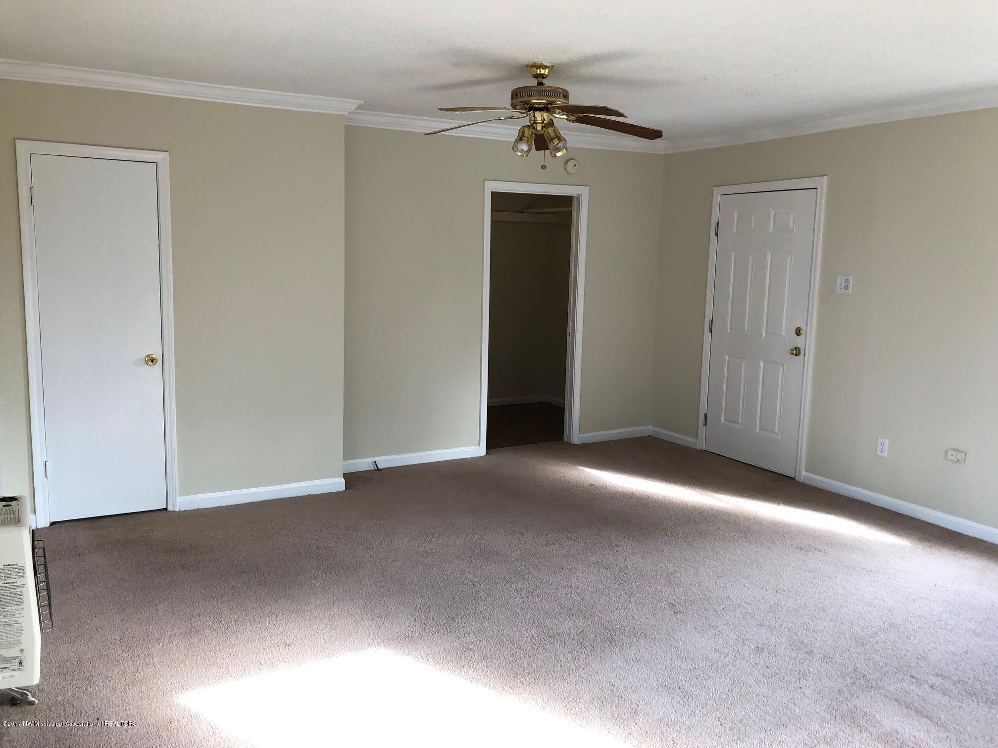 5702 East Tate Road Coldwater, MS 38618 - Photo 12 of 23 5702 east tate9
