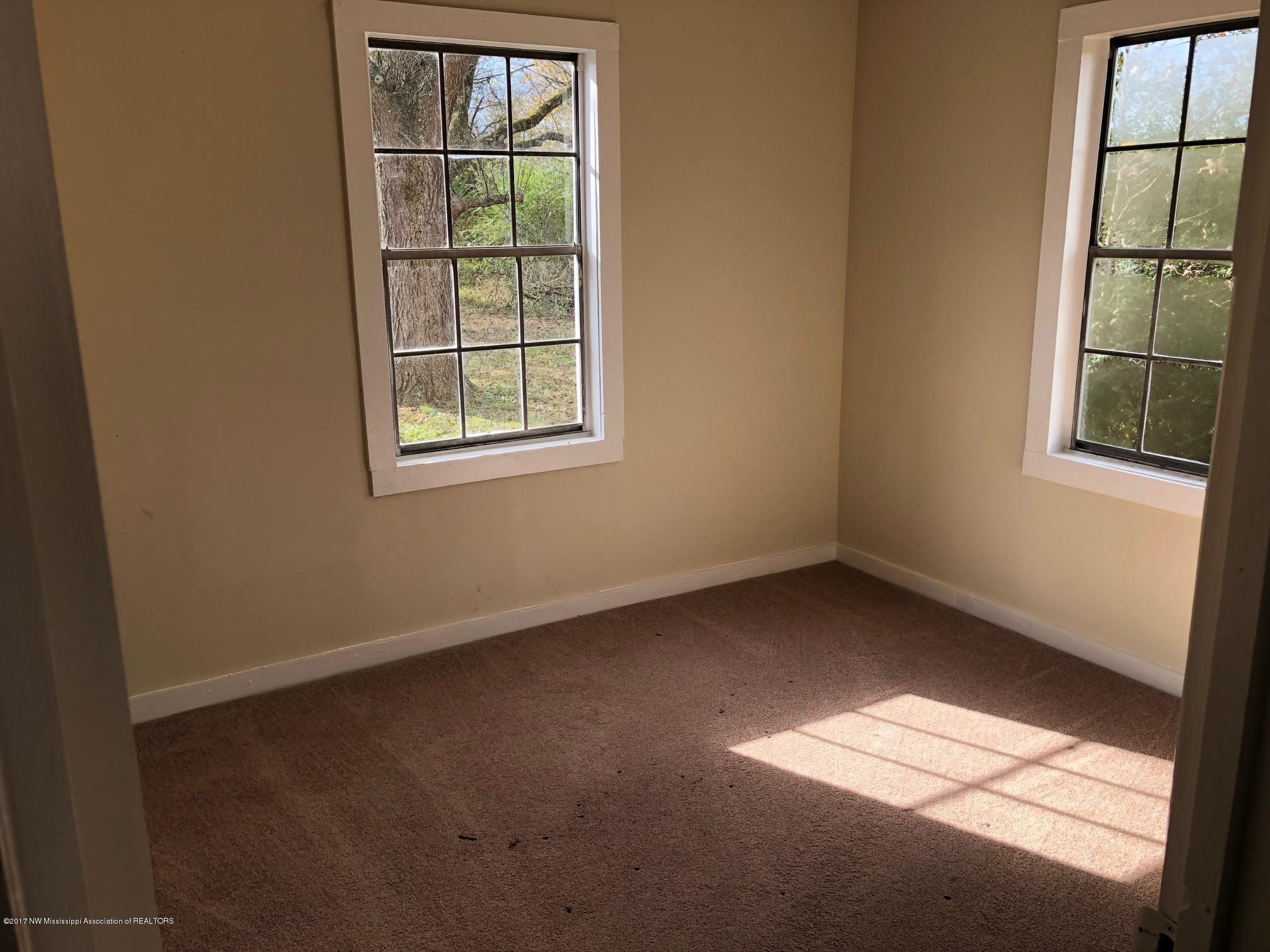 5702 East Tate Road Coldwater, MS 38618 - Photo 20 of 23 5702 easte tate16