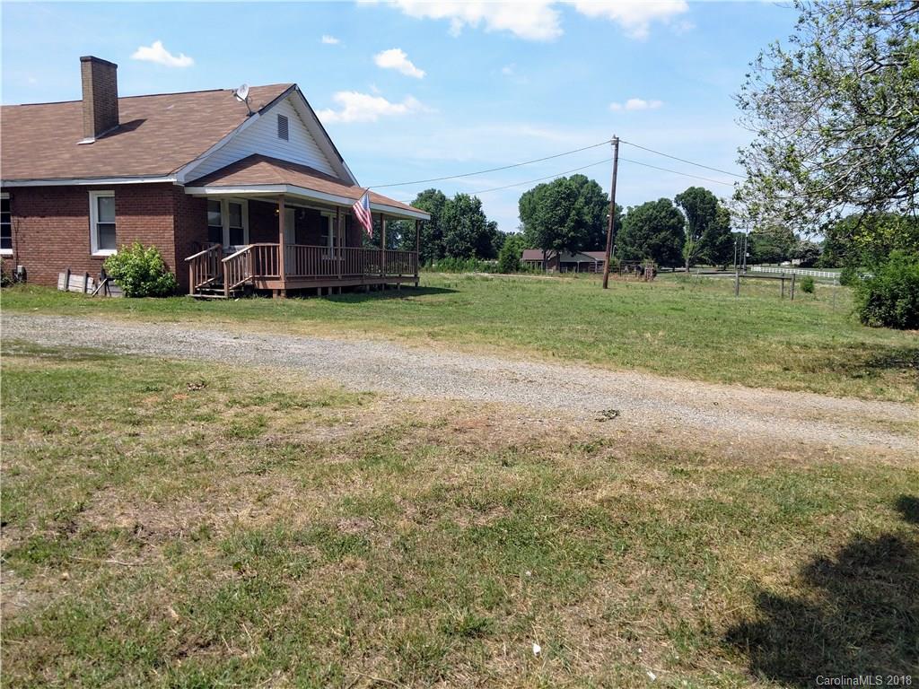 45 South Moose Road Mount Pleasant, NC 28124 - Photo 2 of 15 a front view of a house with garden