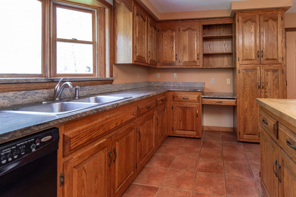 1327 Cherry Valley Road Gilford, NH 03249 - Photo 17 of 38 Gallery Image 17
