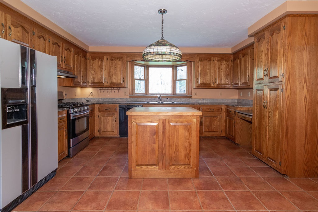 1327 Cherry Valley Road Gilford, NH 03249 - Photo 18 of 38 Gallery Image 18