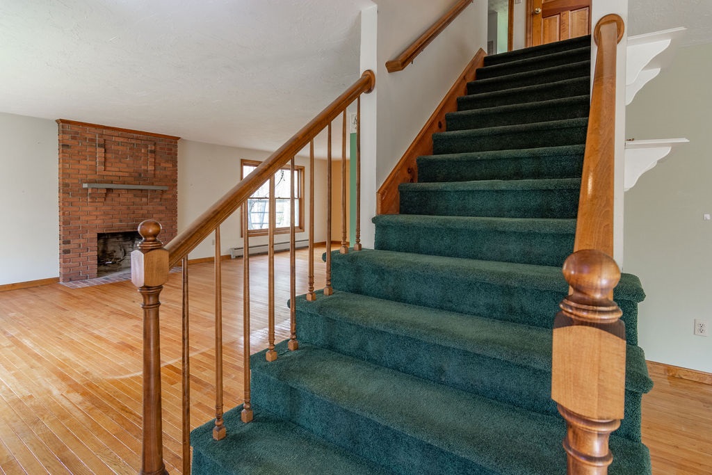 1327 Cherry Valley Road Gilford, NH 03249 - Photo 23 of 38 Gallery Image 23