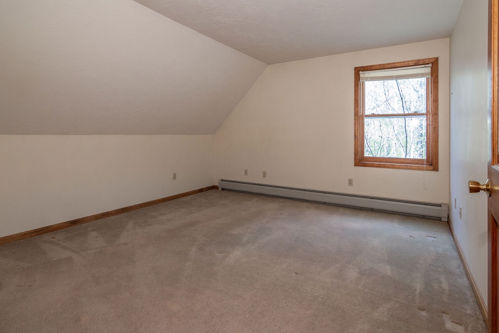 1327 Cherry Valley Road Gilford, NH 03249 - Photo 29 of 38 Gallery Image 29