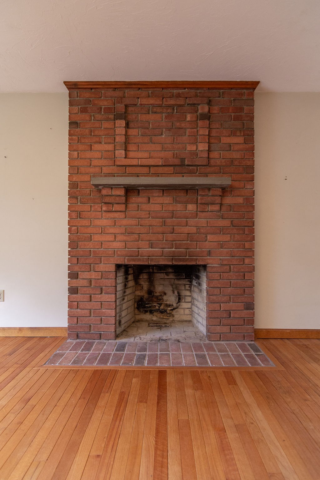 1327 Cherry Valley Road Gilford, NH 03249 - Photo 10 of 38 Gallery Image 10