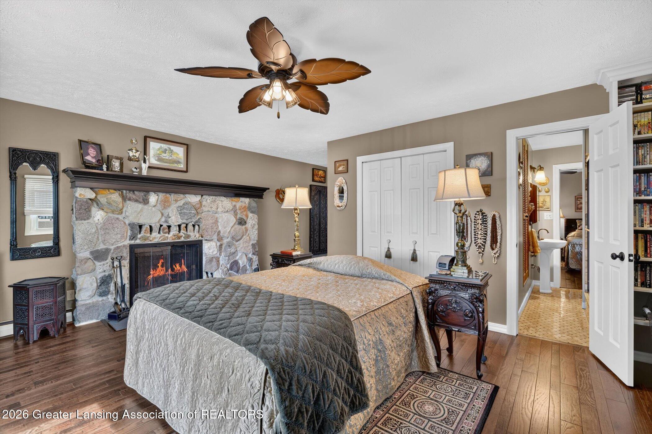 6227 West Reynolds Road Haslett, MI 48840 - Photo 40 of 92 28-6227-W-Reynolds-Rd-WindowStill-Photog