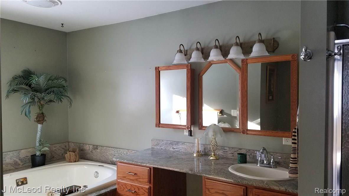 7633 Barkley Road Vassar, MI 48768 - Photo 24 of 43 20180119_104213.jpg