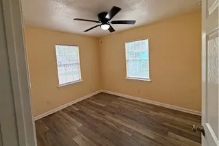 $1,800 | 310 West Houston Avenue, Pasadena, TX 77502