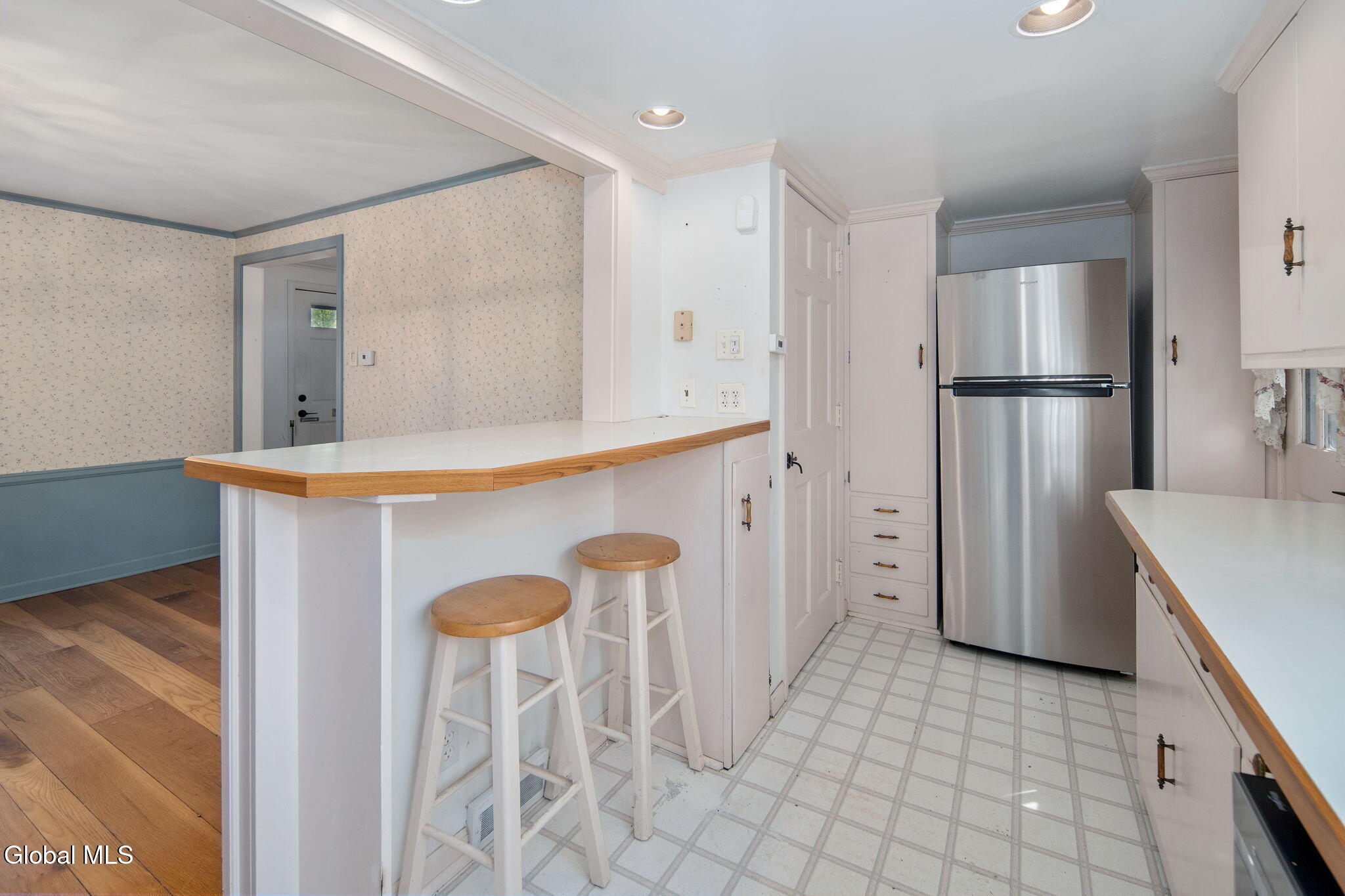 1918 Mayfair Road Niskayuna, NY 12309 - Photo 11 of 44 16-1918MayfairRd_14