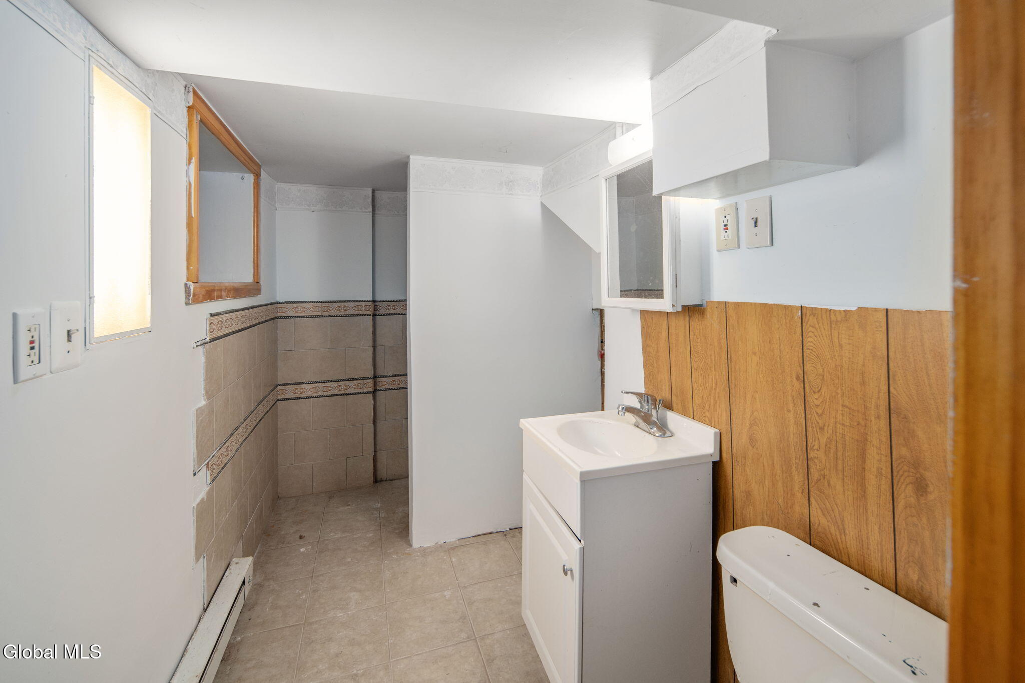 1918 Mayfair Road Niskayuna, NY 12309 - Photo 30 of 44 37-1918MayfairRd_32