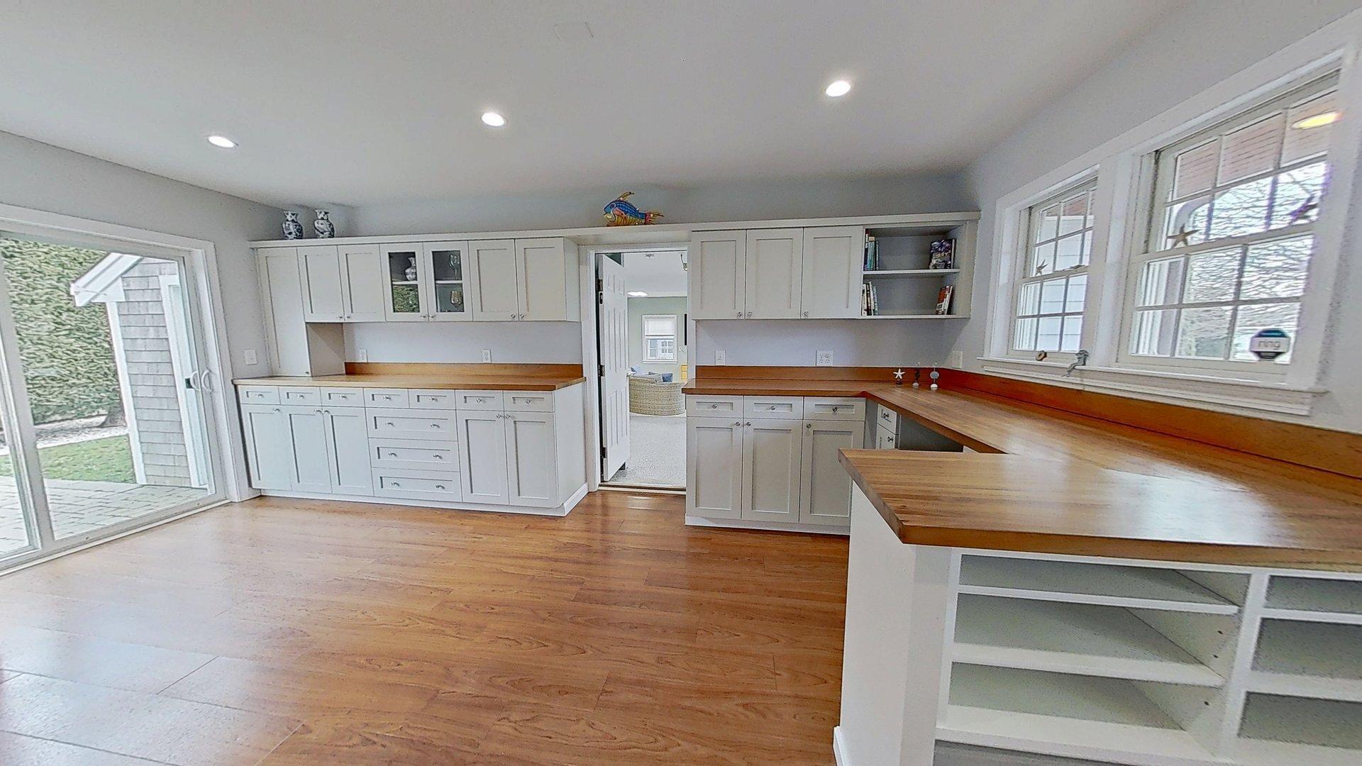 30 Elliott Road Centerville, MA 02632 - Photo 12 of 42 Craftroom 1