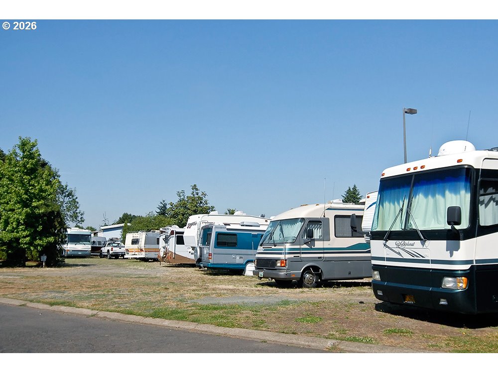 1475 Green Acres Road, Unit 105 Eugene, OR 97408 - Photo 16 of 18 RV Parking