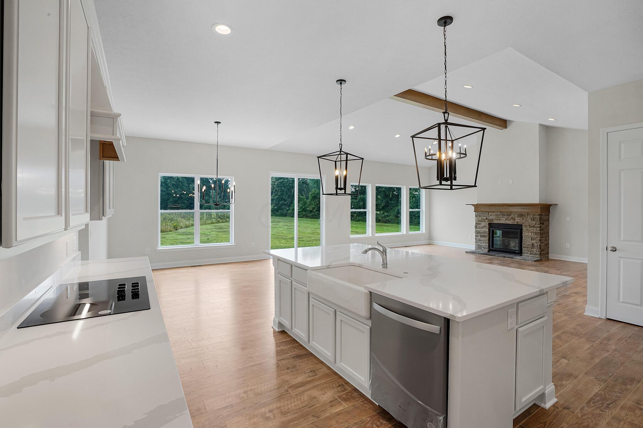 6986 State Rte 61 Sunbury, OH 43074 - Photo 21 of 88 Kitchen