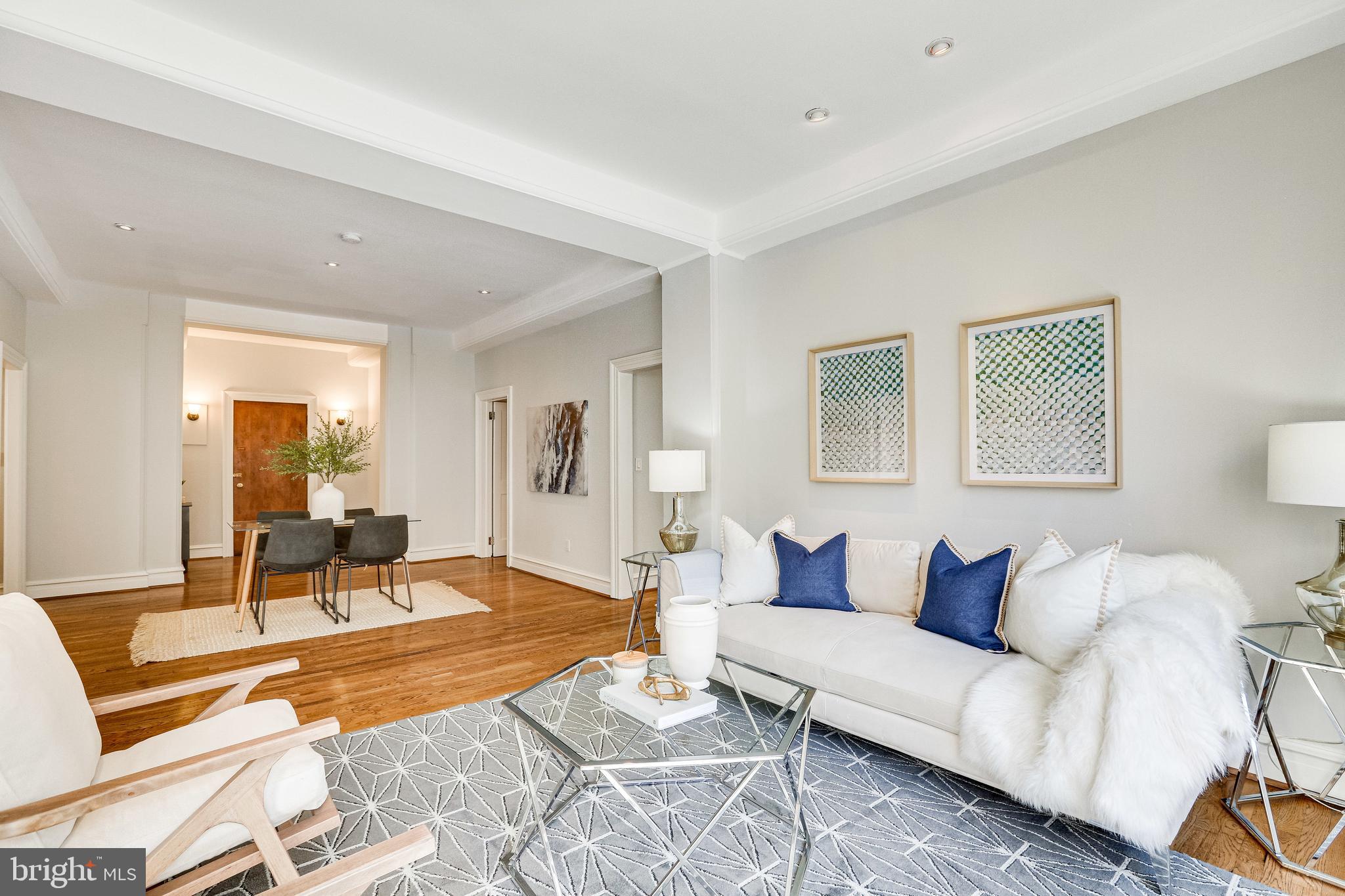 1514 17th Street Northwest, Unit 107 Washington, DC 20036 - Photo 13 of 63 Expansive living/dining area