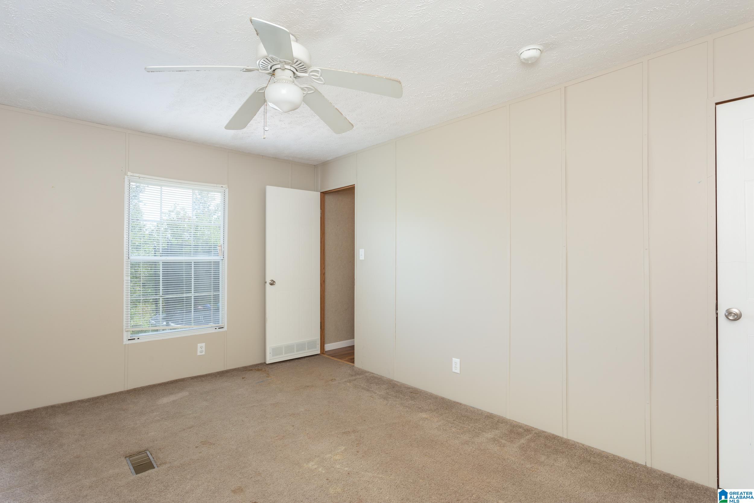 1182 Lynch Lake Road Odenville, AL 35120 - Photo 21 of 39