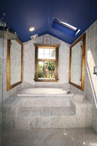 626 Oak Street Santa Rosa, CA 95404 - Photo 8 of 12 Gallery Image 8