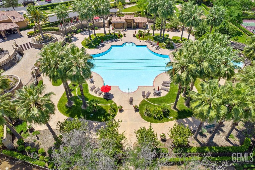 Undisclosed Address Bakersfield, CA 93306 - Photo 29 of 51 a view of a flower in a garden