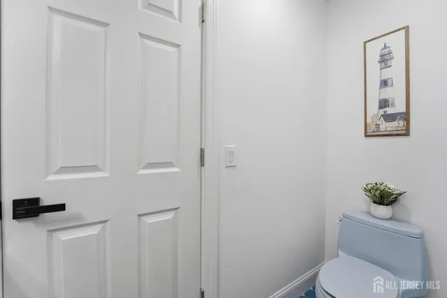 $1,125,000 | 21 Lincoln Parkway, Bayonne, NJ 07002