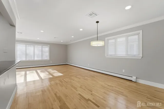 $1,125,000 | 21 Lincoln Parkway, Bayonne, NJ 07002