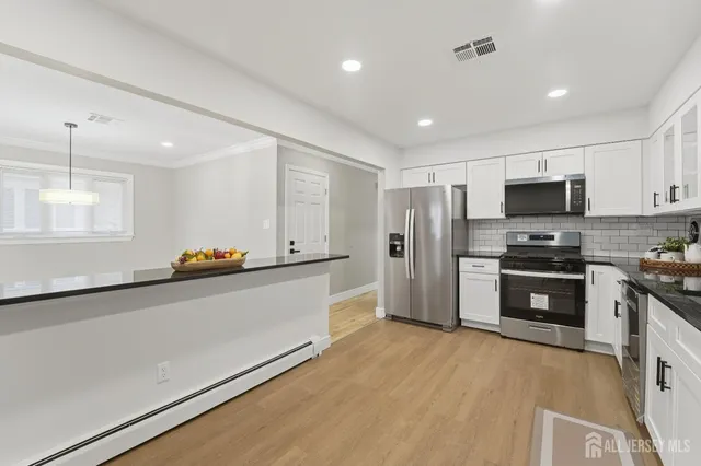 $1,125,000 | 21 Lincoln Parkway, Bayonne, NJ 07002