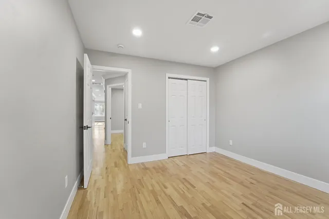 $1,125,000 | 21 Lincoln Parkway, Bayonne, NJ 07002