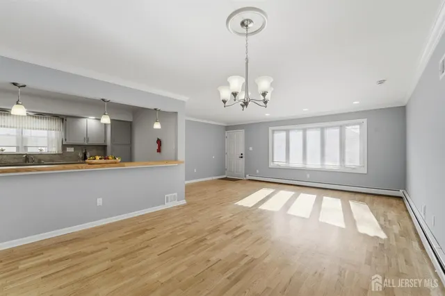 $1,125,000 | 21 Lincoln Parkway, Bayonne, NJ 07002