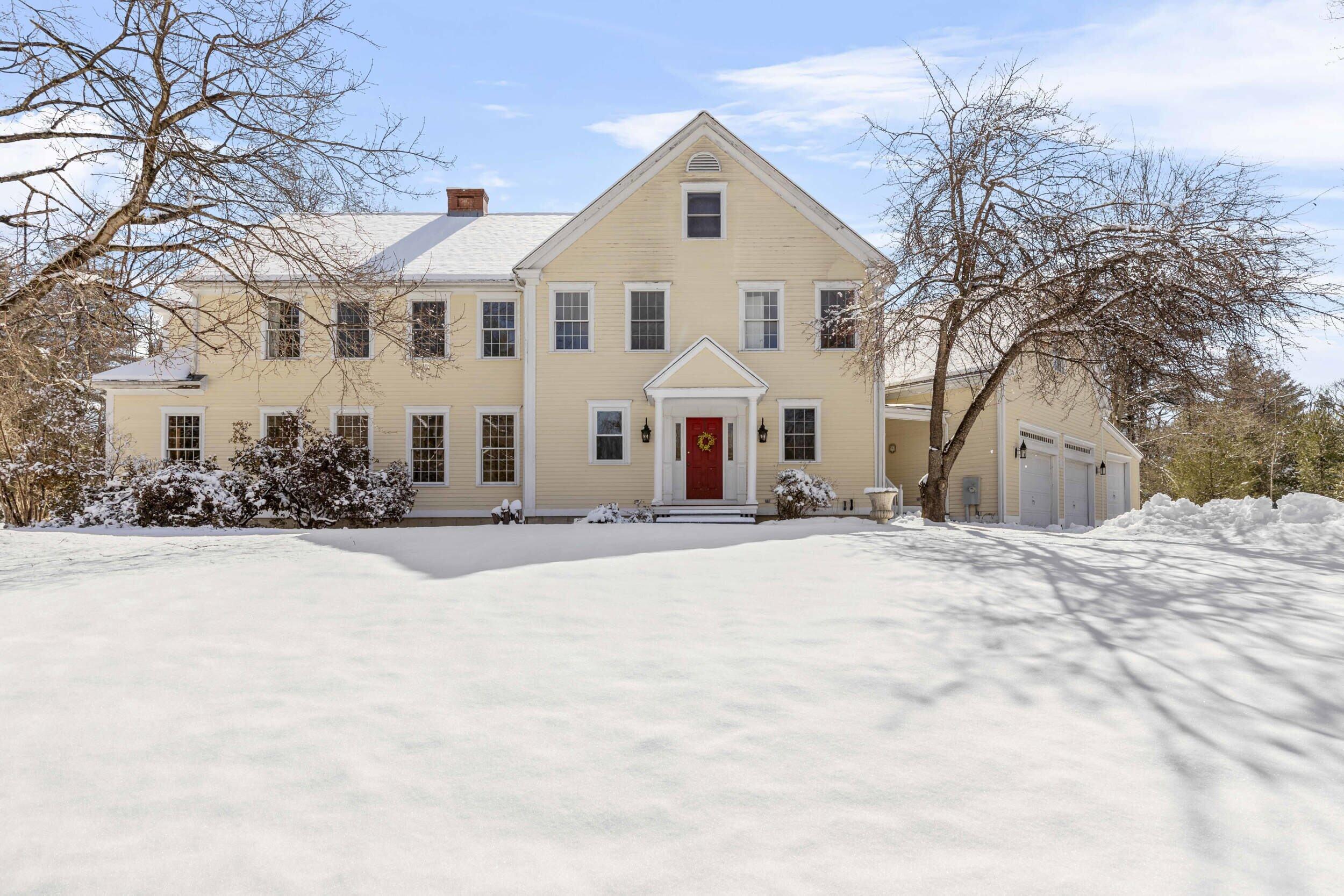 35 Sturbridge Lane Cumberland Center, ME 04021 - Photo 1 of 64 35 sturbridge cumberland03