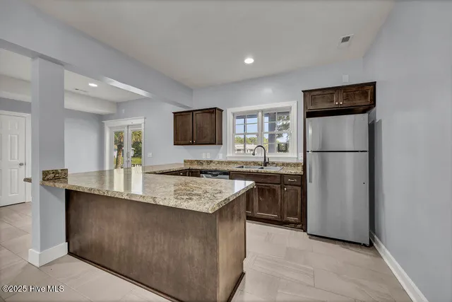 $1,725,000 | 227 Gazebo Court, Wilmington, NC 28409