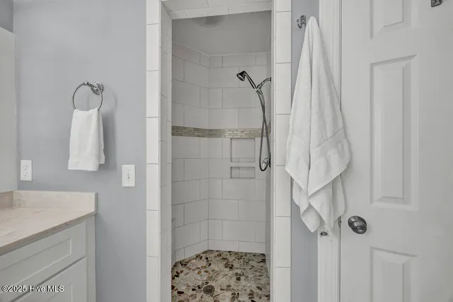 $1,725,000 | 227 Gazebo Court, Wilmington, NC 28409