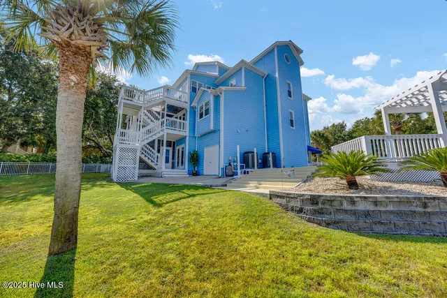 $1,725,000 | 227 Gazebo Court, Wilmington, NC 28409
