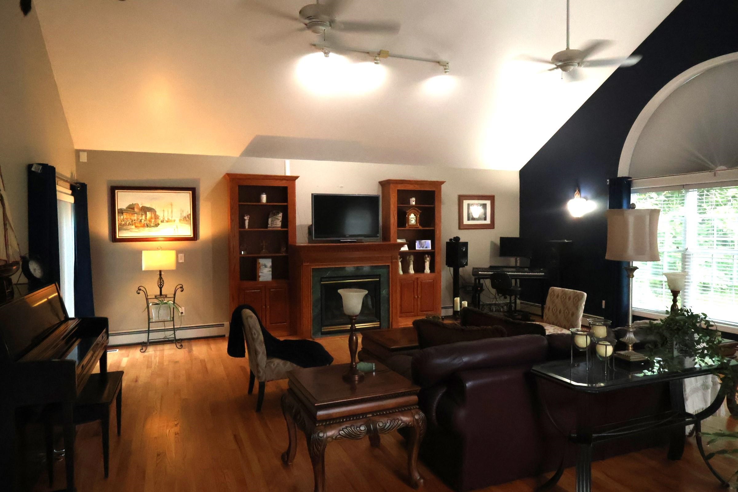 31 Merrill Road Goffstown, NH 03045 - Photo 8 of 59