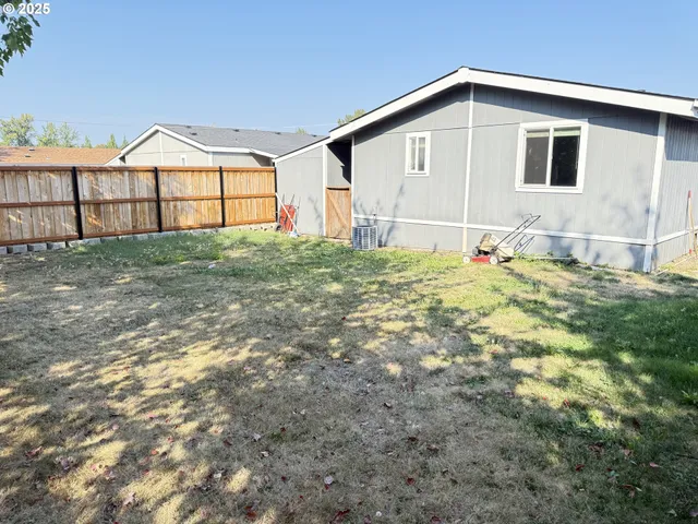 $124,999 | 1949 Southeast Palmquist Road, Unit 51, Gresham, OR 97080