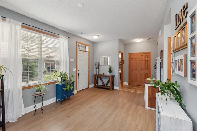 $300,000 | 14307 Banyan Lane, Rosemount, MN 55068