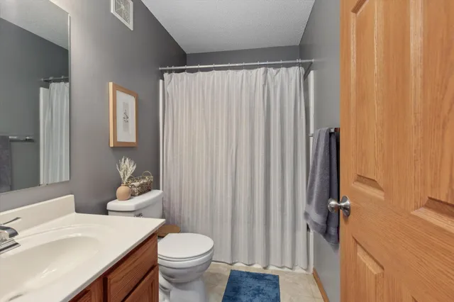 $300,000 | 14307 Banyan Lane, Rosemount, MN 55068