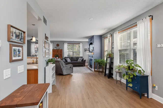 $300,000 | 14307 Banyan Lane, Rosemount, MN 55068