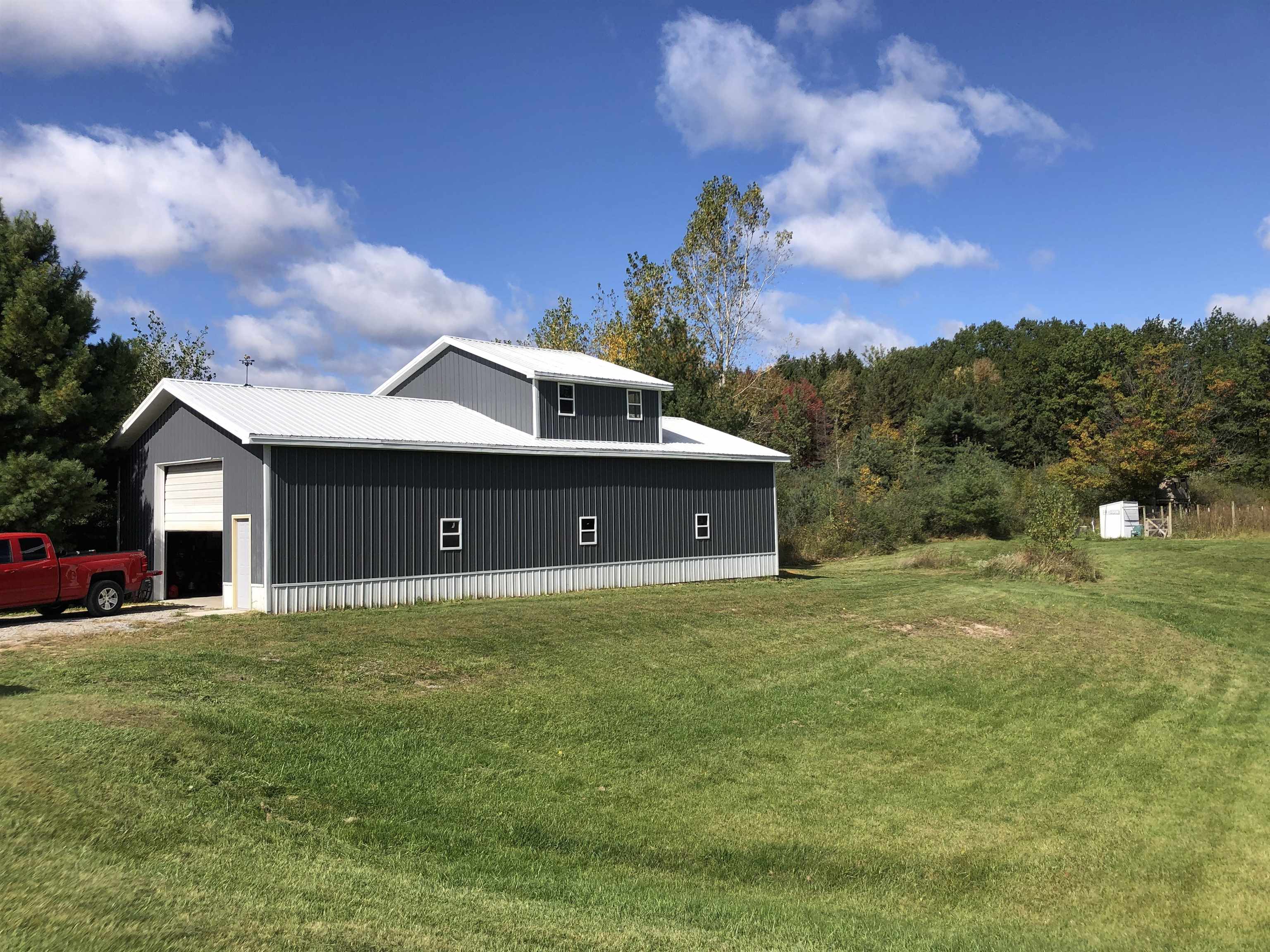 271 East River Road Kawkawlin, MI 48631 - Photo 10 of 24
