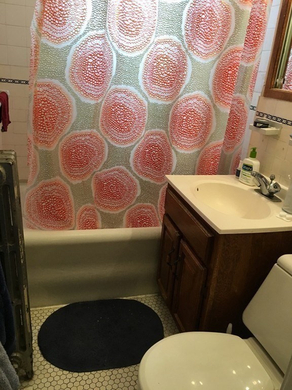 586 Washington Street, Unit 6 Brookline, MA 02446 - Photo 7 of 9