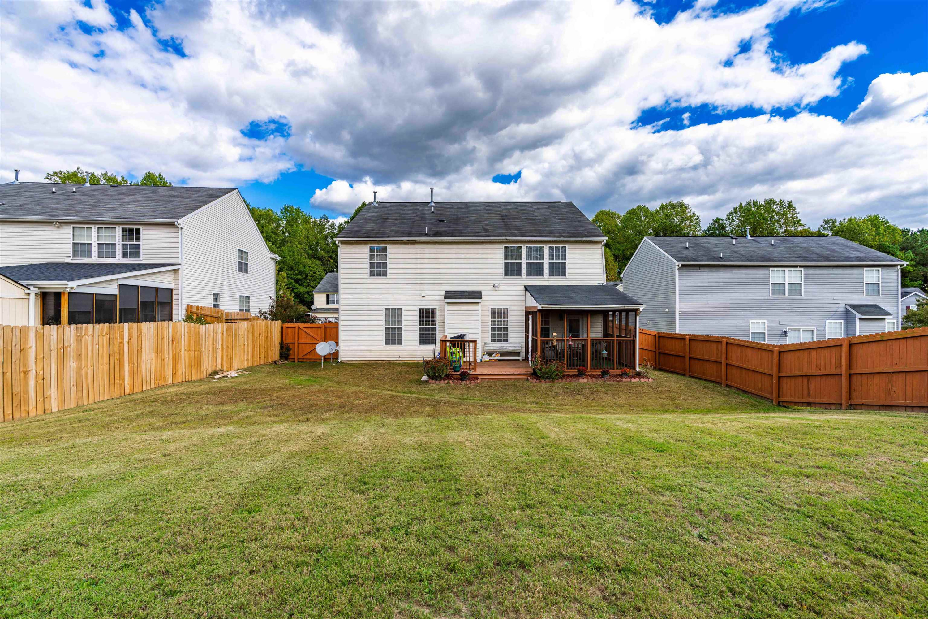 2622 Dutch Grove Circle Raleigh, NC 27610 - Photo 48 of 51 Photo 48