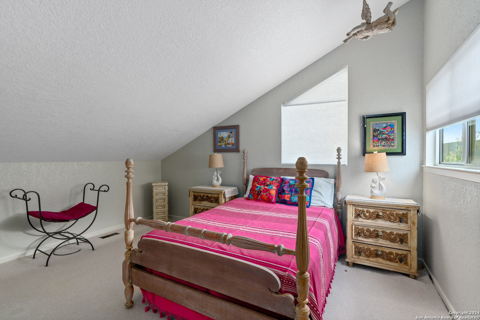 696 Faurie Road Lakehills, TX 78063 - Photo 20 of 37