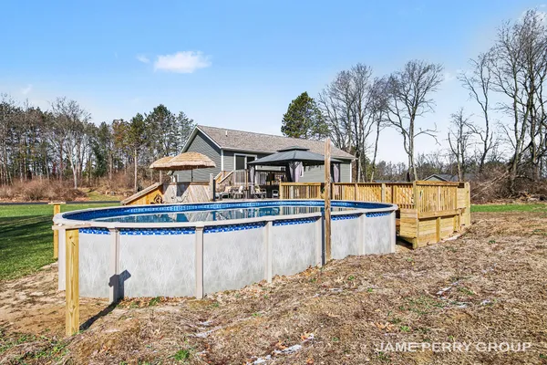 $475,000 | 13061 Spruce Ridge Road, Gowen, MI 49326
