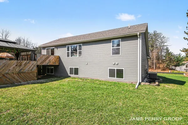 $475,000 | 13061 Spruce Ridge Road, Gowen, MI 49326