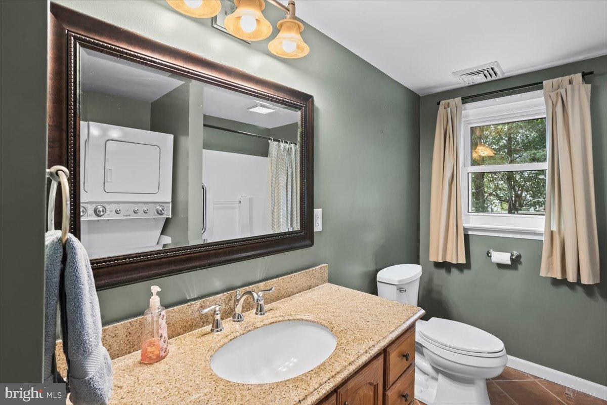 330 Sylvan Retreat Road Columbia, PA 17512 - Photo 16 of 26 Chic bathroom with modern amenities.
