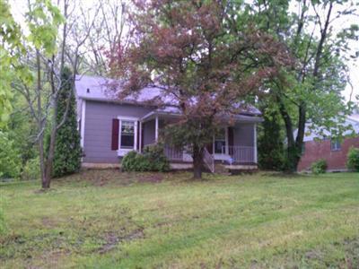 311 Riddle Road Woodlawn, OH 45215 - Photo 1 of 1