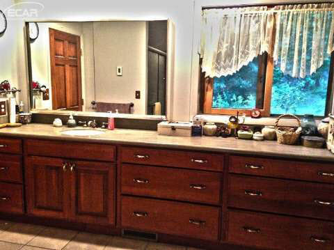495 Garrison Road Owosso, MI 48867 - Photo 14 of 17