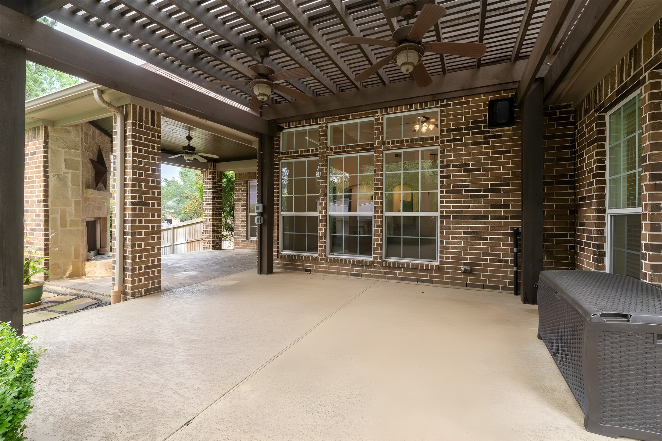 2115 Graystone Ridge Drive Conroe, TX 77304 - Photo 40 of 47