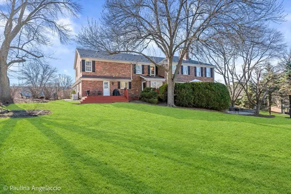 $1,250,000 | 20685 North Meadow Court, Deer Park, IL 60010