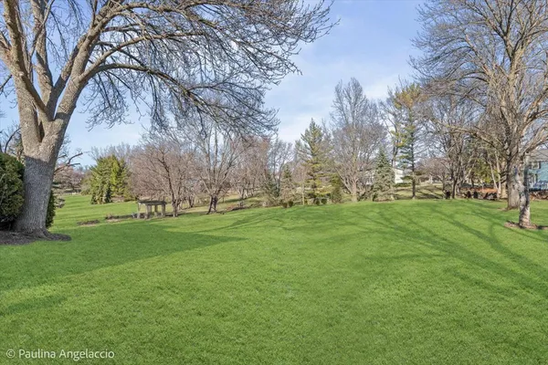 $1,250,000 | 20685 North Meadow Court, Deer Park, IL 60010